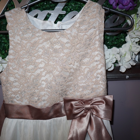 girls dress - Picture 3 of 5